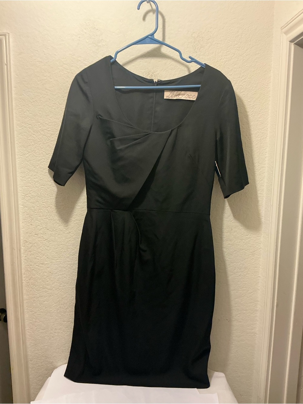 Lela Rose Classic Black wool blend Women's Sheath Dress size 8